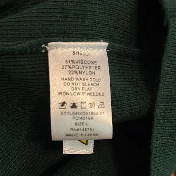 Peach Love California Green V-Neck Sheath Dress - NWT - Picture 5 of 5